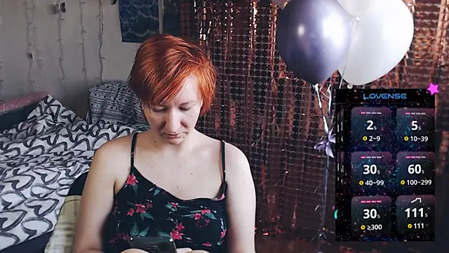 Snapshot of licentia__poetica chatting on 02.22.25 licentia  poetica online show from 02.22.25