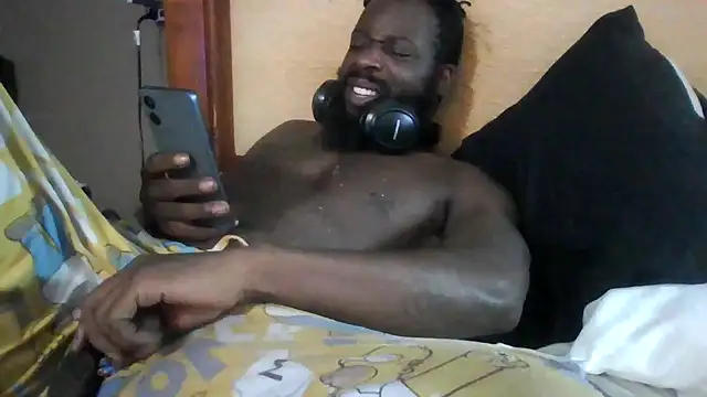 Snapshot of Mrbbc803 chatting on 09.20.25 Mrbbc803 online show from 09.20.25