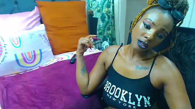 SAVAGExBOO online show from 01.29.25