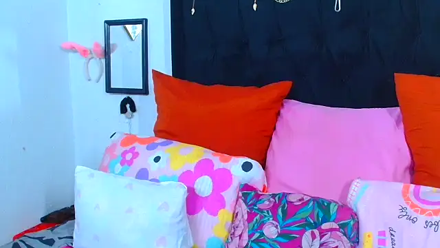 SAVAGExBOO online show from 09.29.25