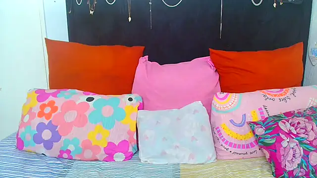 SAVAGExBOO online show from 10.06.25