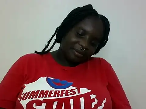 Snapshot of hotebbbyy chatting on 09.19.25 hotebbbyy online show from 09.19.25
