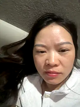 Hellen 111 online show from 11.02.25