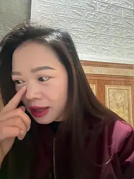 Hellen 111 online show from 11.05.25