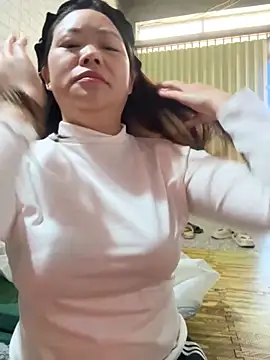 Hellen 111 online show from 11.28.25