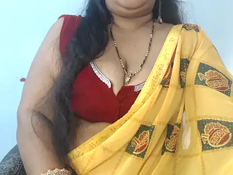 Snapshot of sapna-ji chatting on 12.12.24 sapna-ji online show from 12.12.24
