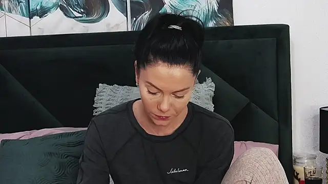 tanyagrey online show from 12.29.24