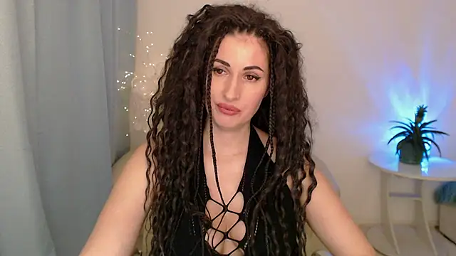 Snapshot of MaryMalory11 chatting on 02.16.25 MaryMalory11 online show from 02.16.25