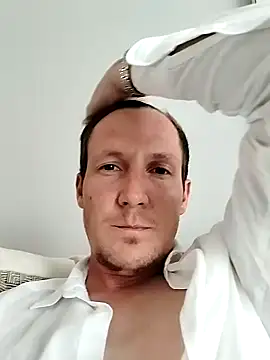 Snapshot of TheSouthernKing chatting on 12.28.24 TheSouthernKing online show from 12.28.24