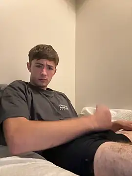 Snapshot of TheBestbrando88 chatting on 09.15.25 TheBestbrando88 online show from 09.15.25