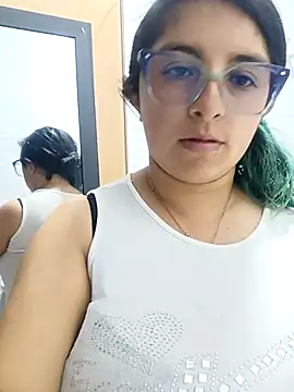 Snapshot of _Angelinaandrade_ chatting on 09.09.25 Angelinaandrade online show from 09.09.25