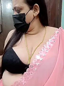 Snapshot of ashikaa_r chatting on 01.26.25 ashikaa r online show from 01.26.25