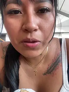 Snapshot of luisa16xxx chatting on 12.18.24 luisa16xxx online show from 12.18.24