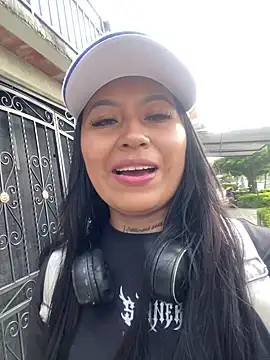 Snapshot of luisa16xxx chatting on 01.16.25 luisa16xxx online show from 01.16.25