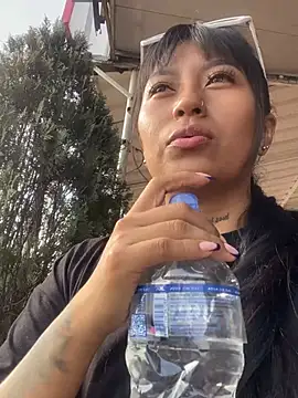 Snapshot of luisa16xxx chatting on 01.30.25 luisa16xxx online show from 01.30.25