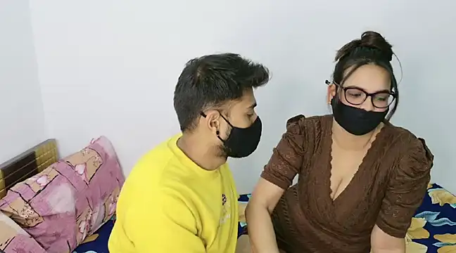 Snapshot of RupaliDixit chatting on 01.03.25 RupaliDixit online show from 01.03.25