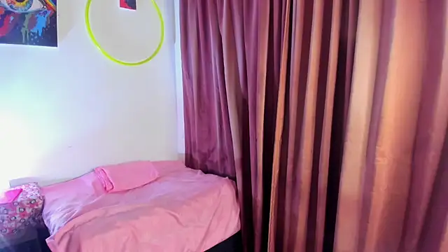 Snapshot of nicole_volkov chatting on 12.06.24 nicole volkov online show from 12.06.24