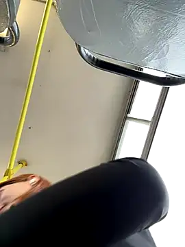 Snapshot of Accole chatting on 12.06.24 Accole online show from 12.06.24