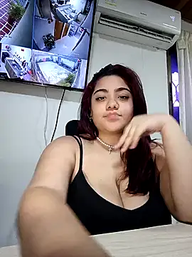 Snapshot of KathyGonzalez chatting on 01.22.25 KathyGonzalez online show from 01.22.25