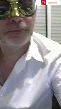 Snapshot of Rose_Libertine chatting on 09.28.25 Rose Libertine online show from 09.28.25