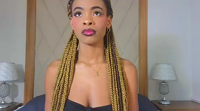 Snapshot of adaraSmiith chatting on 01.15.25 adaraSmiith online show from 01.15.25