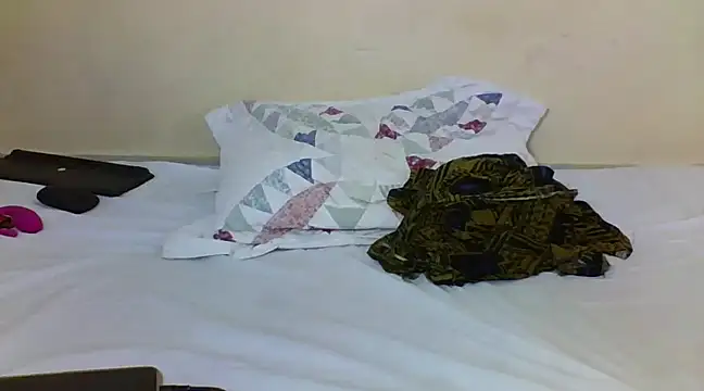 Snapshot of preettys56 chatting on 02.24.25 preettys56 online show from 02.24.25