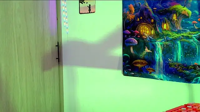 Snapshot of CatrinaRossi chatting on 11.03.25 CatrinaRossi online show from 11.03.25