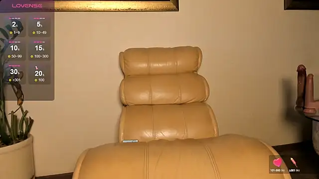 luna-catt online show from 03.20.25