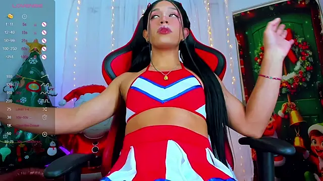 Snapshot of Emaa- chatting on 12.20.24 Emaa- online show from 12.20.24