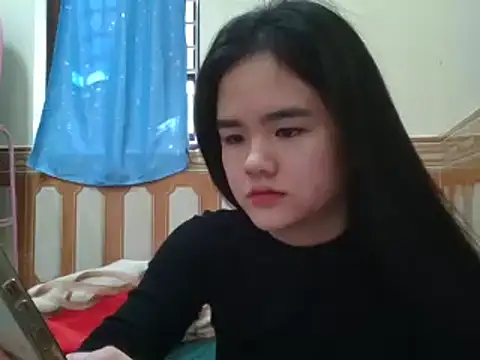 Yin-girl online show from 01.01.25