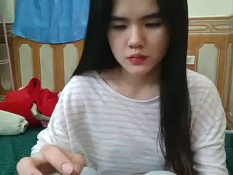 Yin-girl online show from 01.03.25