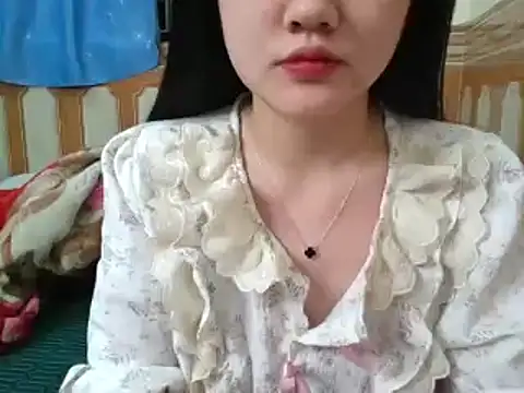 Yin-girl online show from 02.16.25