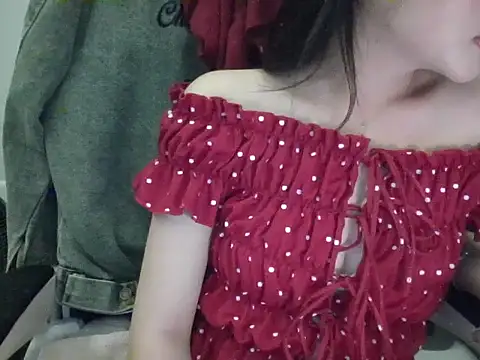 Yin-girl online show from 10.05.25