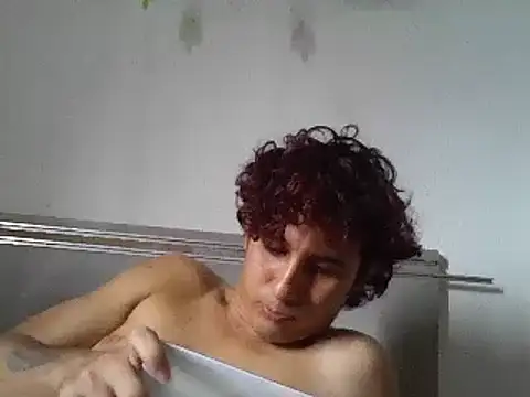 Snapshot of pedrodavid_ chatting on 01.07.25 pedrodavid online show from 01.07.25