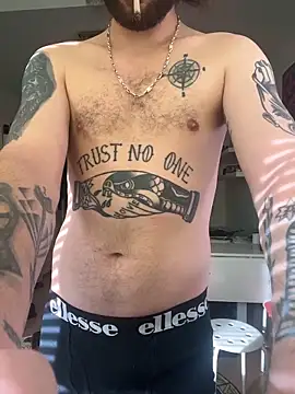 Snapshot of max_modus chatting on 11.11.25 max modus online show from 11.11.25