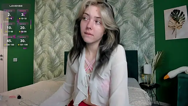 Snapshot of Vanessa_Walters chatting on 09.26.25 Vanessa Walters online show from 09.26.25