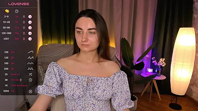 Snapshot of annacooleman chatting on 12.07.24 annacooleman online show from 12.07.24