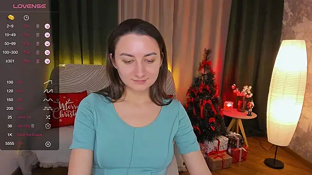 Snapshot of annacooleman chatting on 12.17.24 annacooleman online show from 12.17.24