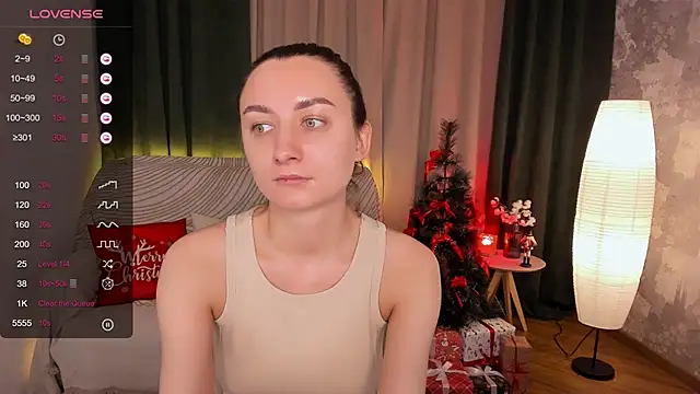 Snapshot of annacooleman chatting on 12.26.24 annacooleman online show from 12.26.24