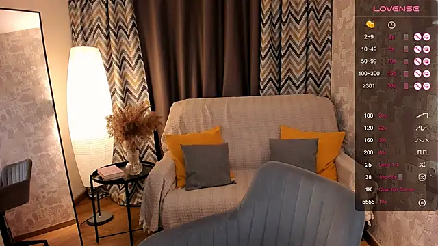 Snapshot of annacooleman chatting on 03.04.25 annacooleman online show from 03.04.25