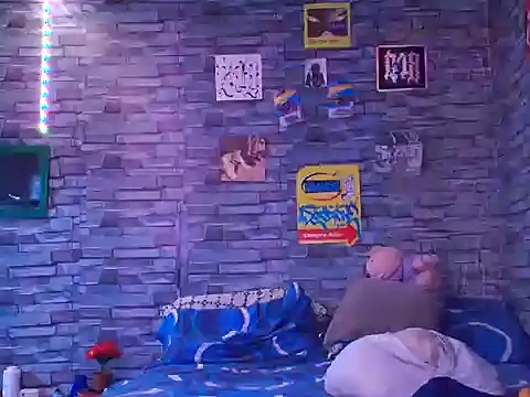 Snapshot of Lady_Godss chatting on 11.12.25 Lady Godss online show from 11.12.25