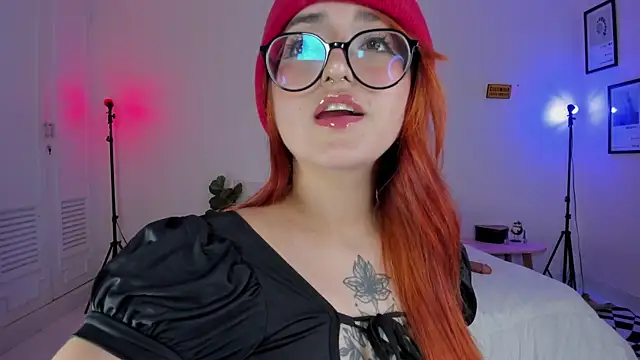 Snapshot of SweetJennaa chatting on 01.17.25 SweetJennaa online show from 01.17.25