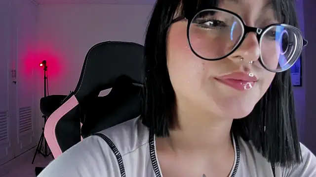 Snapshot of SweetJennaa chatting on 01.26.25 SweetJennaa online show from 01.26.25