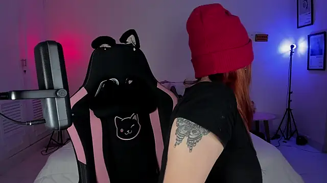 Snapshot of SweetJennaa chatting on 02.06.25 SweetJennaa online show from 02.06.25