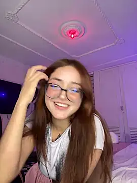 Snapshot of SweetJennaa chatting on 02.22.25 SweetJennaa online show from 02.22.25