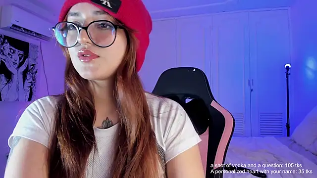 Snapshot of SweetJennaa chatting on 02.23.25 SweetJennaa online show from 02.23.25