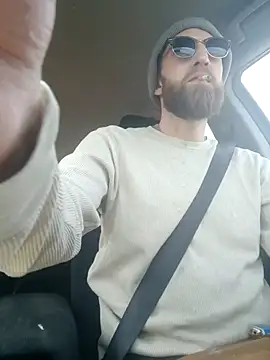 otterlover123 online show from 03.21.25