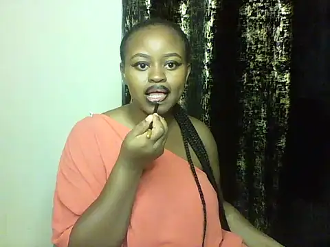 Snapshot of Candii_wet_ chatting on 02.11.25 Candii wet  online show from 02.11.25
