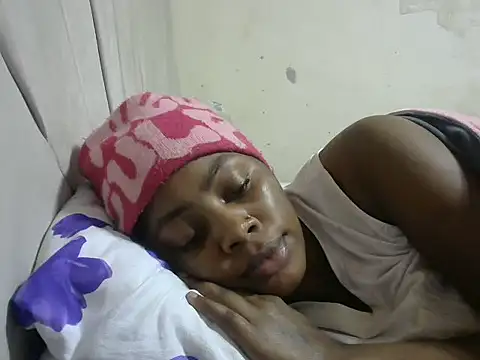 sweetgirlDora online show from 10.05.25