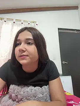 mia cooper 24 online show from 01.08.25